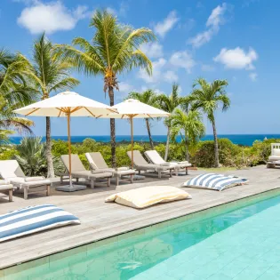 7 coco paillette pool