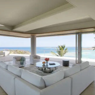 7 the oasis great family room