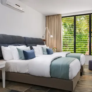 7.1 silver sands bedroom 4