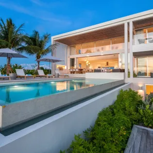 7.2 b.e grace bay ocean view 4bd night