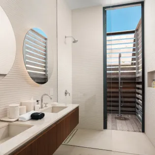 7.2 emerald breeze bedroom 2