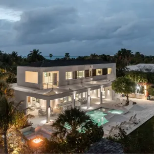 7.3 turqouise night view