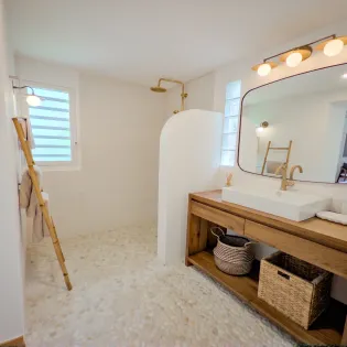 8.1 coco blue bathroom 2