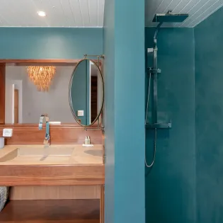 8.2 baltazar bathroom 4