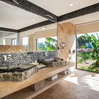 8.2 debbie bathroom 1