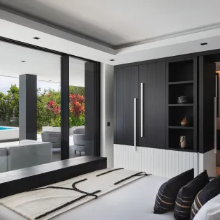 8.2 tortue bedroom 3