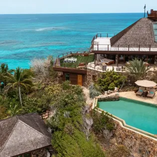 8.21 great house pool