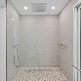 8.3 oyono bathroom 2