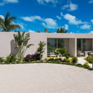 8.4 beach enclave the reserve villa 3 cottage 2 bedrooms