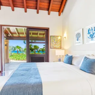 8.4 casa de la playa bedroom 5