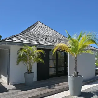 8.6 silver rainbow bedroom 5