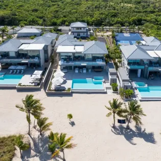 8.8 bliss villa two pool