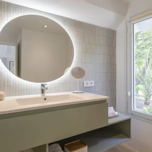 9.1 les sables bathroom 2