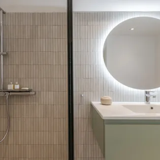 9.2 les sables bathroom 2