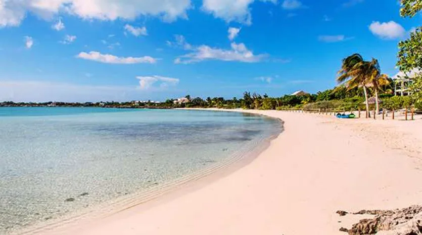  vacation rental photo Turks Caicos TC CAP Villa Capri capbch01 desktop