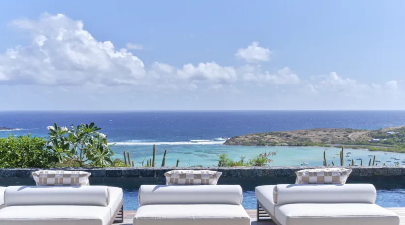 1.1 alisea exterior 1