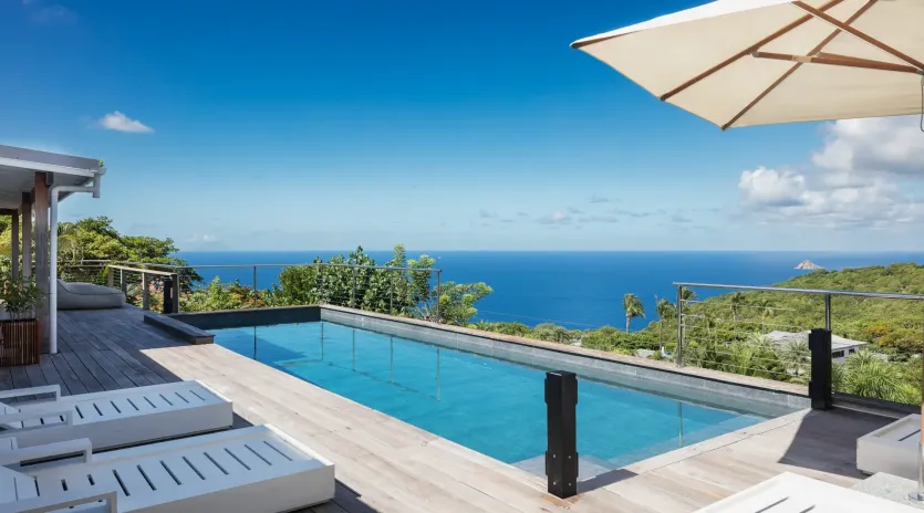 1.1 avalon exterior 1