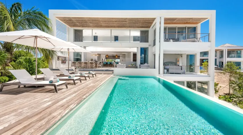 1.1 b.e grace bay ocean view 6bd pool area