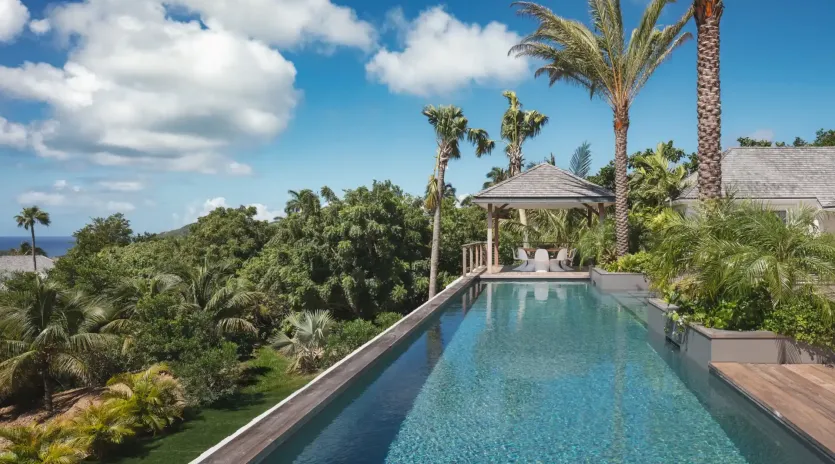 1.1 bel air exterior 1