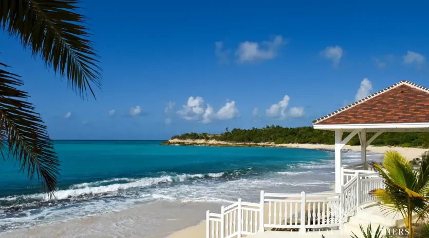 1.1 chateau des palmiers exterior 1