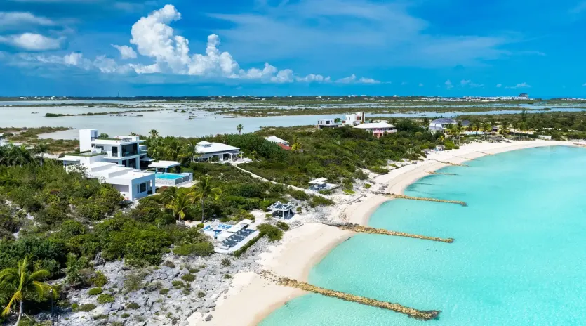 1.14 sandy bottom view