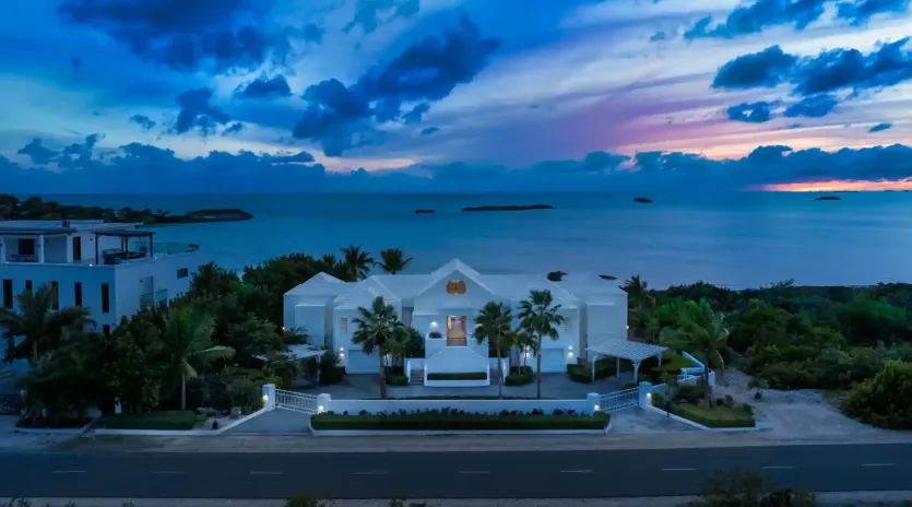 1.15 twin palms exterior