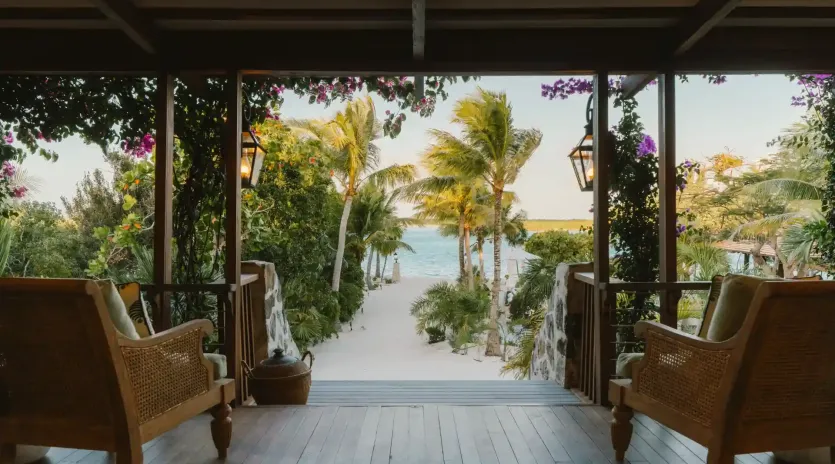 1.19 the catch exterior