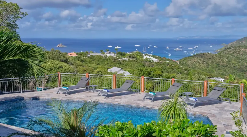 1.2 au petit pont exterior