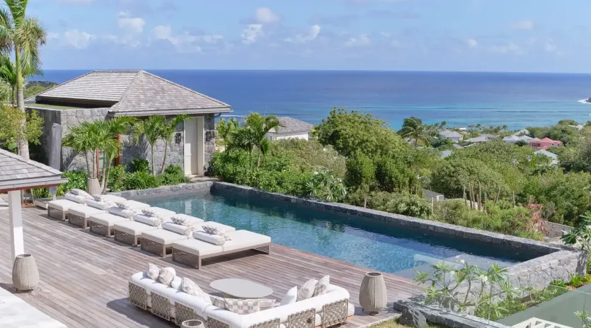 1.3 alisea exterior 1