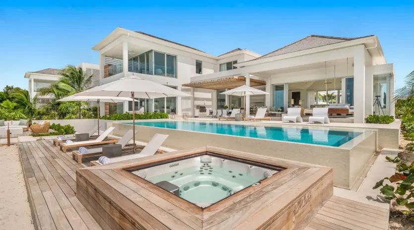 1.3 b.e. grace bay beachfront 5bd terrace