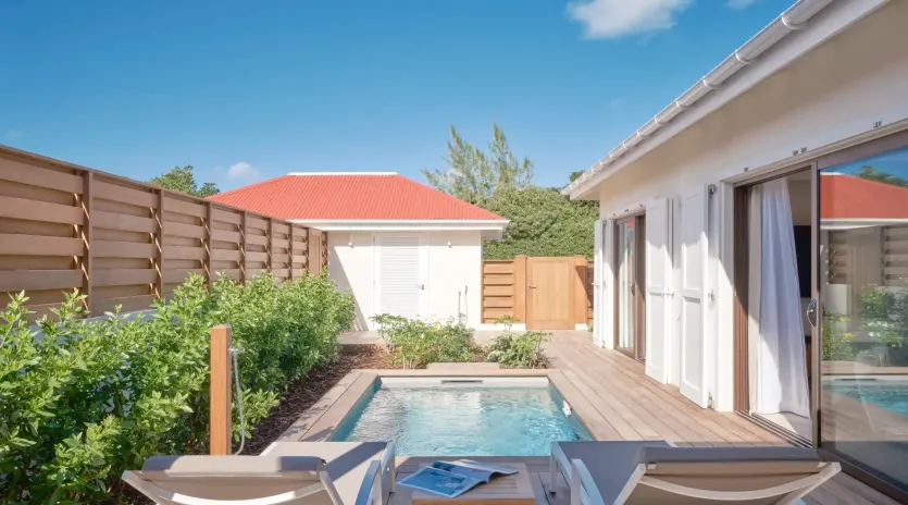 1.3 crystal blue exterior 1