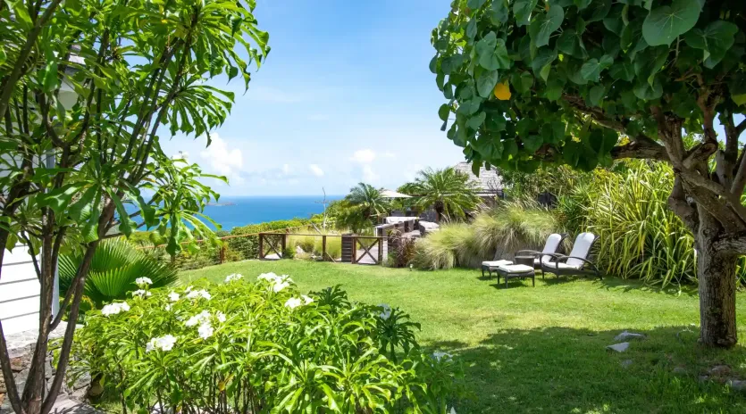 1.3 manoir de lurin exterior 1