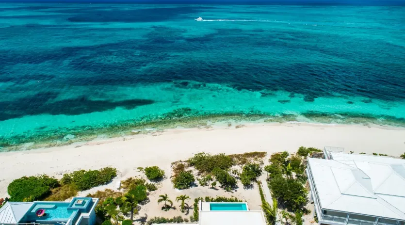 1.3 sandpiper outdoor view