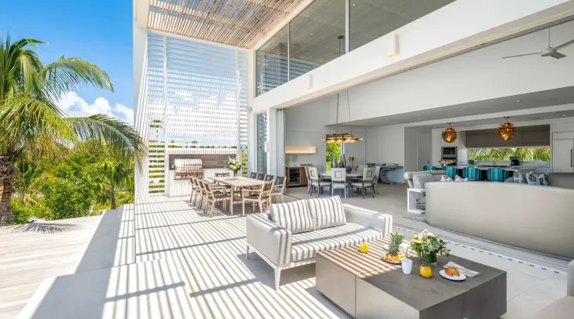 1.4 b.e grace bay ocean view 6bd pool area