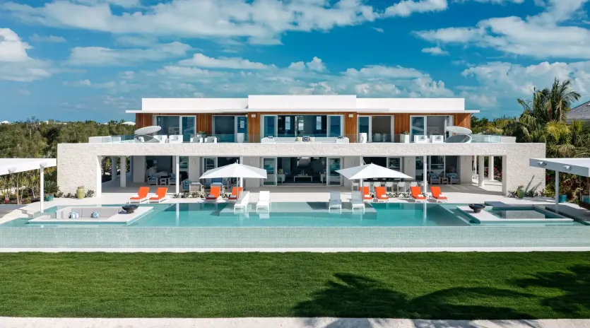 1.6 sol e mare exterior 6