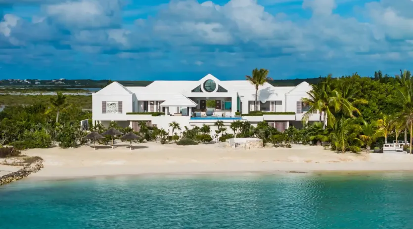 1.6 twin palms exterior