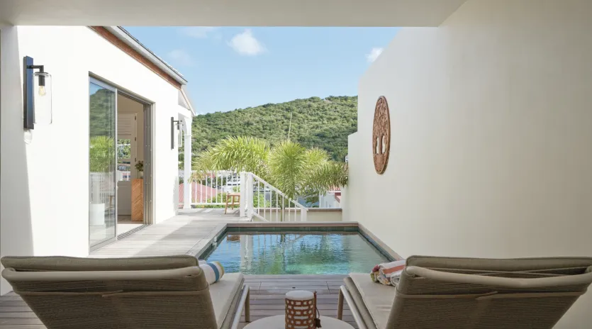 1.7 avee view exterior 1