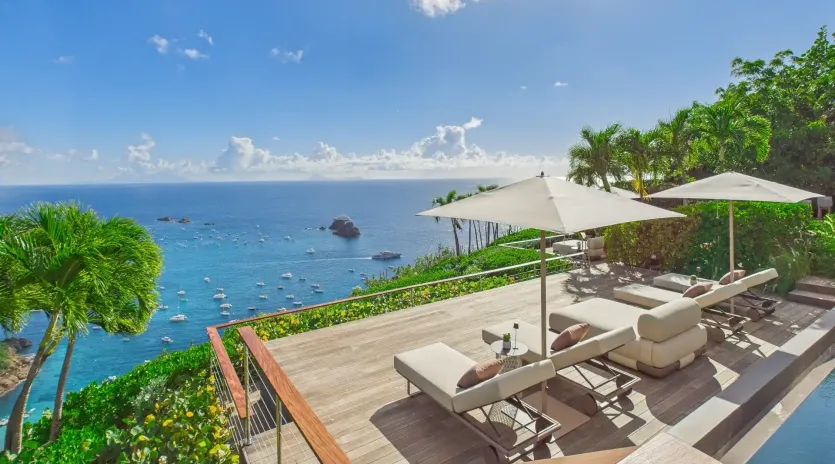 1.8 ahava exterior 1