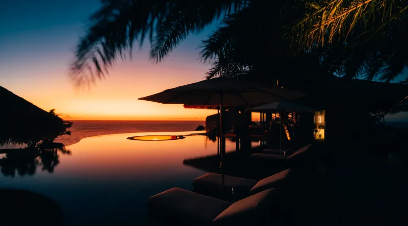 10 the village exterior