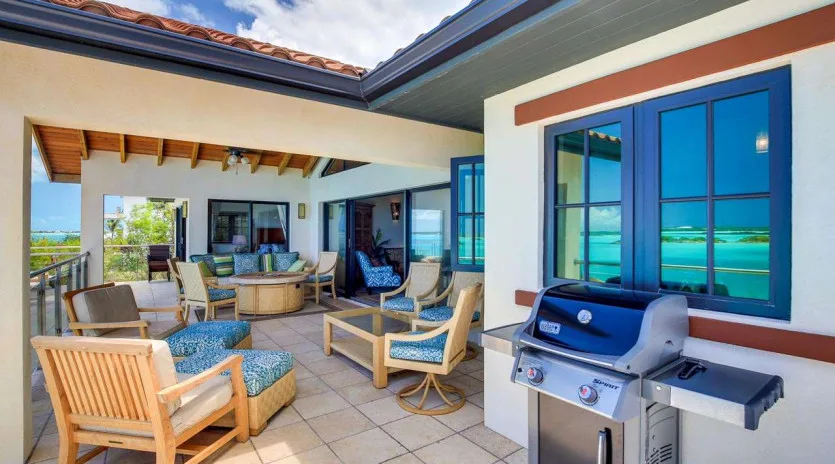 2 vacation rental photo Turks and Caicos IE ALT Villa Alta Bella altter02 desktop