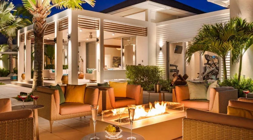 2 vacation rental photo Turks and Caicos PL SEN Villa Sentosa SENpat01 desktop