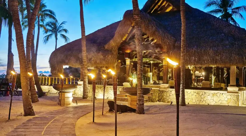 13 musha cay dining pavilion