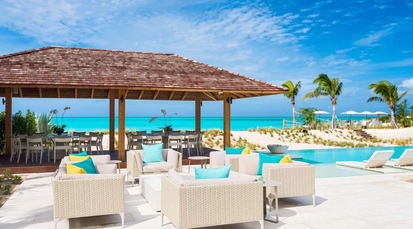 3 vacation rental photo Turks and Caicos PL SEN Villa Sentosa SENpat02 desktop
