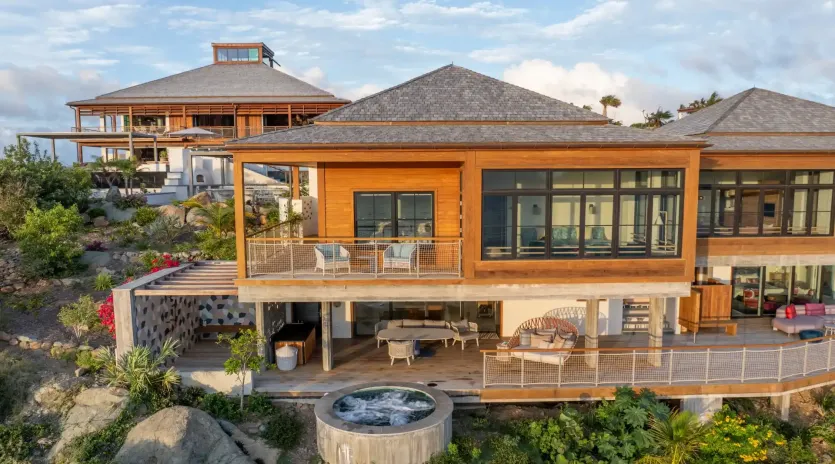 19 cape stout exterior