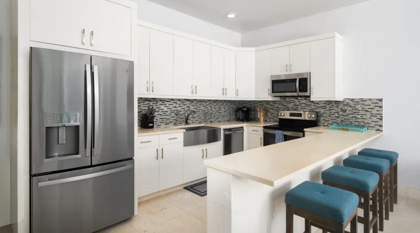 2.1 sandpiper kitchen living