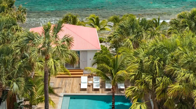 2.2 les sables exterior 2 drone