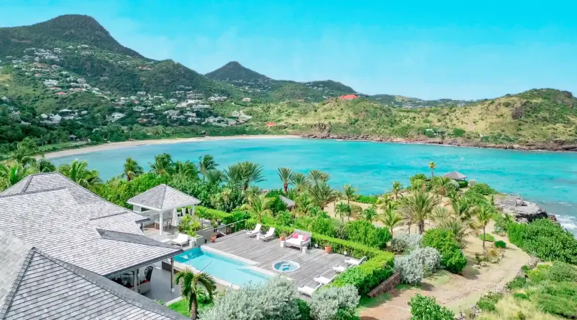 2.2 vie en rose exterior 2 drone