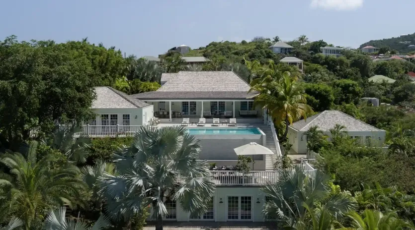 2.4 captiva exterior 2 drone