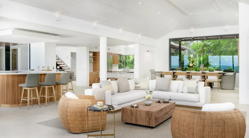 2.4 seafire living room