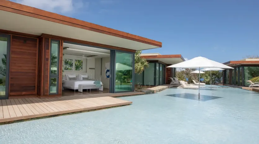 25 the oasis poolside pod palm